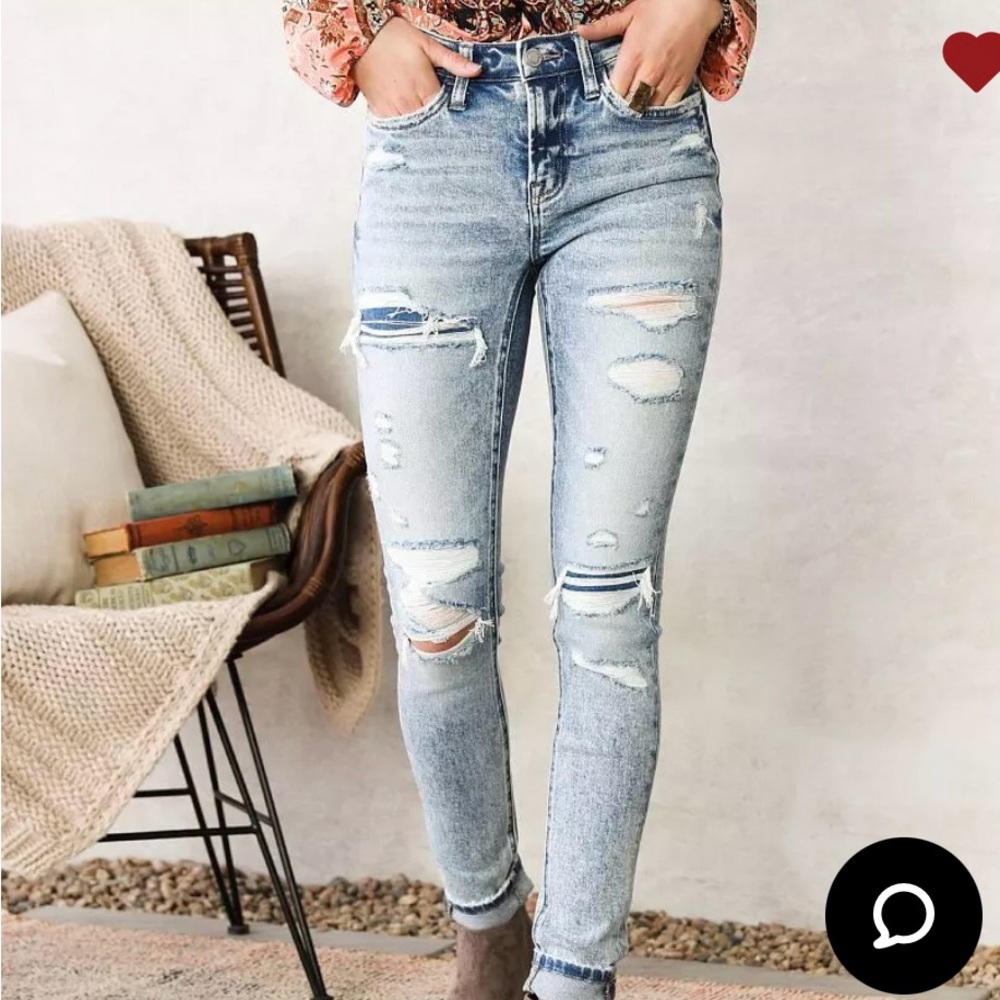 NWOT BUCKLE HUDSON BRIDGE BY GLY MID-RISE SLIM FIT JEANS